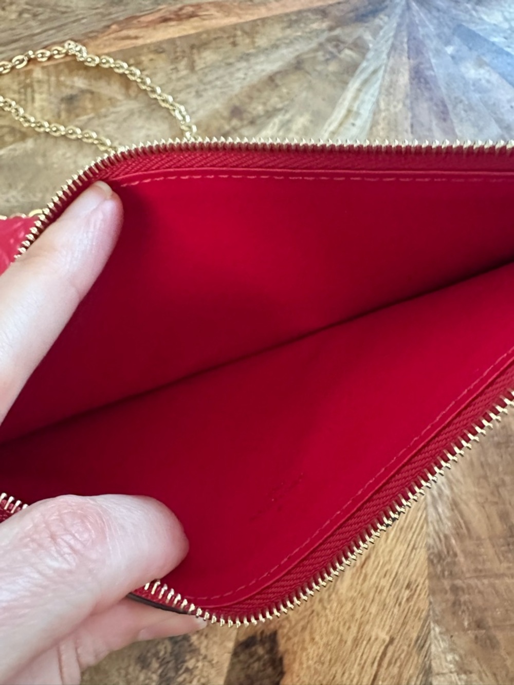 Authentic LV Félicie Pochette Monogram Empreinte - Red w/ Both Inserts - Picture 14 of 15